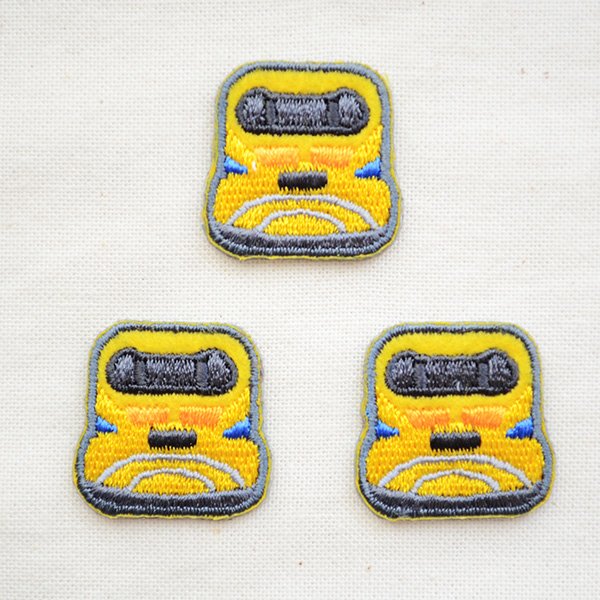 画像1: 新幹線 923形 ドクターイエロー ワッペン トレインミニワッペン 3枚入り シール・アイロン両用タイプ 入園準備 入学準備 目印 アップリケ 刺繍 鉄道 グッズ パイオニア PTR613 (1)