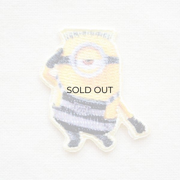 画像1: シールワッペン ミニオンズ(ボーダーカール) (1)