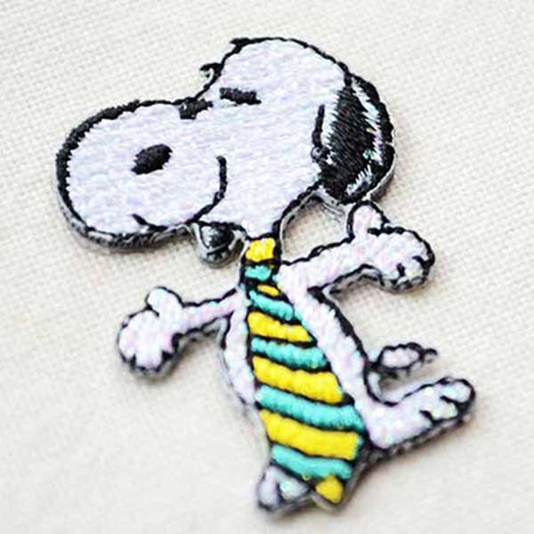 画像2: シールワッペン スヌーピー(タイ) (S02Y2425) (2)