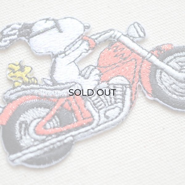 画像2: シールワッペン スヌーピー(バイク) (S02Y2410) (2)