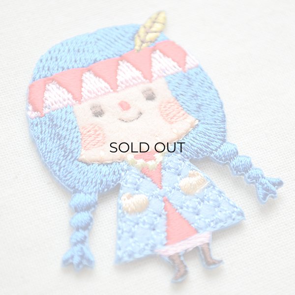 画像2: ワッペン リンリンエミリー インディアン女の子(ブルー) (2)