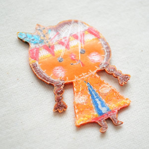 画像3: ワッペン リンリンエミリー インディアン女の子 オレンジ ORG350-23120 (3)