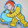 画像2: ワッペン おさるのジョージ アストロノーツ S アイロン シール おしゃれ 大人 (2)