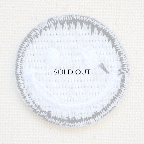 画像2: ミニワッペン スマイルマーク/スマイリーフェイス(ブラック/ホワイト) (2)