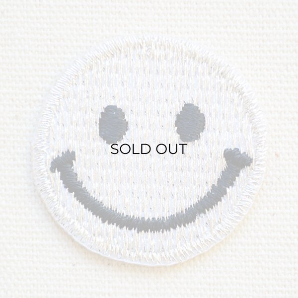 画像1: ミニワッペン スマイルマーク/スマイリーフェイス(シルバー) (1)