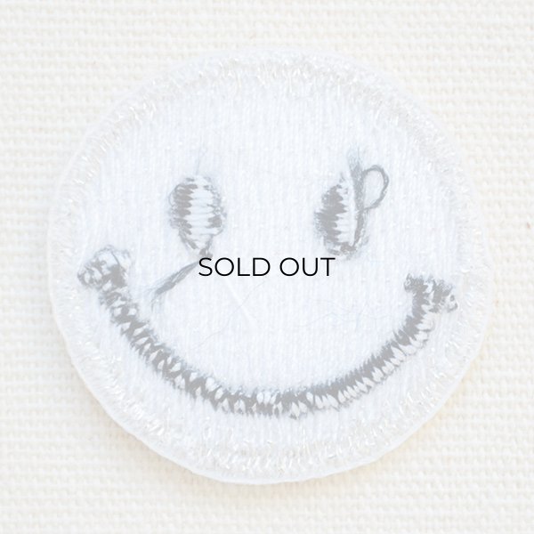 画像2: ミニワッペン スマイルマーク/スマイリーフェイス(シルバー) (2)