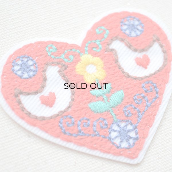 画像2: ワッペン リンリンエミリー (ハート) (2)