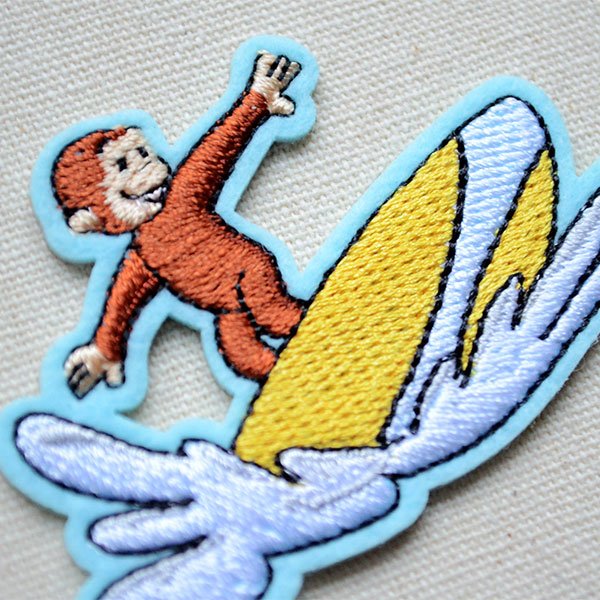 画像2: ワッペン おさるのジョージ サーフィン S アイロン シール おしゃれ 大人 U01Y2568 (2)