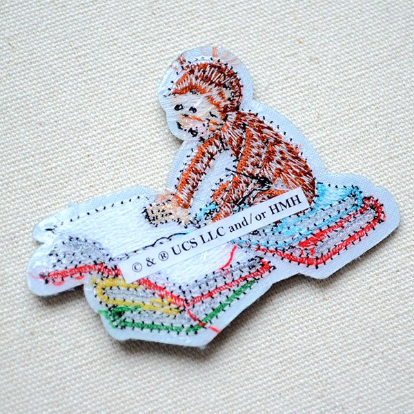 画像3: ワッペン おさるのジョージ 読書 S アイロン シール おしゃれ 大人 U01Y2567 (3)