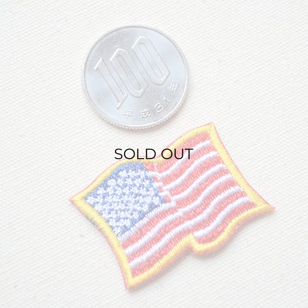 画像2: ワッペン USA アメリカ国旗/星条旗(フラッタリング) SS (2)