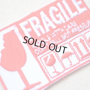 画像2: アメリカンワッペン FRAGILE