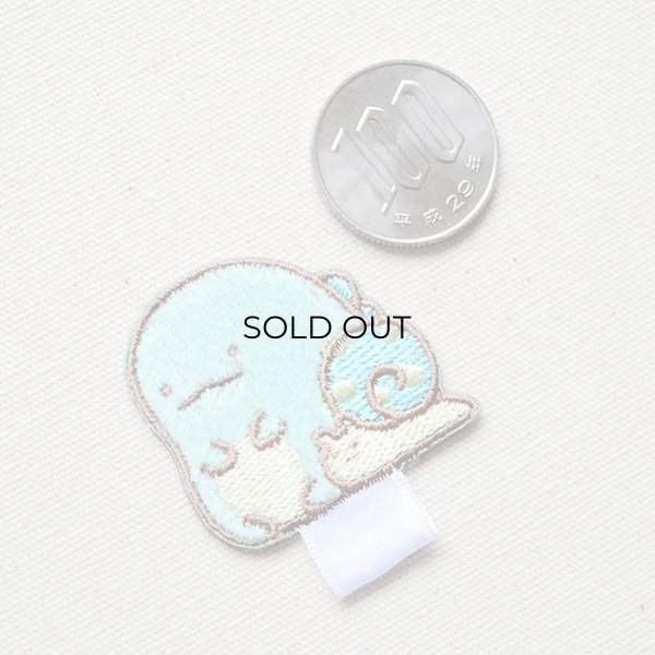 画像2: 名札つけワッペン すみっコぐらし とかげwithにせつむり (2)