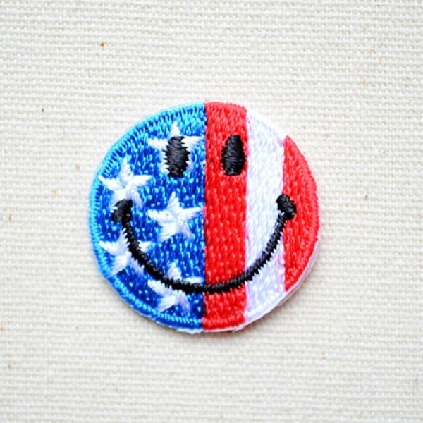 画像1: ミニワッペン スマイルマーク/スマイリーフェイス(アメリカ国旗) (1)