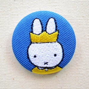 画像1: 刺繍ブローチ ミッフィー(王冠) Dick Bruna/ディック ブルーナ
