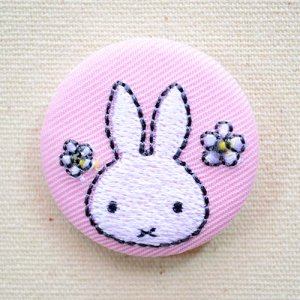 画像1: 刺繍ブローチ ミッフィー(お花) Dick Bruna/ディック ブルーナ