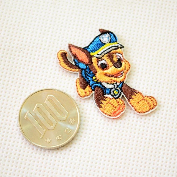 画像2: ワッペン ポーズ パウパトロール チェイス ミニ アイロン シール おしゃれ 大人 T01Y2361 (2)