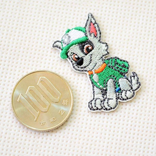 画像2: ワッペン ポーズ パウパトロール ロッキー ミニ アイロン シール おしゃれ 大人 T01Y2365 (2)