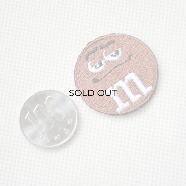 画像2: ミニワッペン M&M's エムアンドエムズ チョコレート(ブラウン)(S)ラウンド (2)