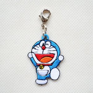 画像1: ミニチャーム ドラえもん(バンザイ)