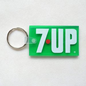 画像1: ラバーキーチェーン 7UP ロゴ