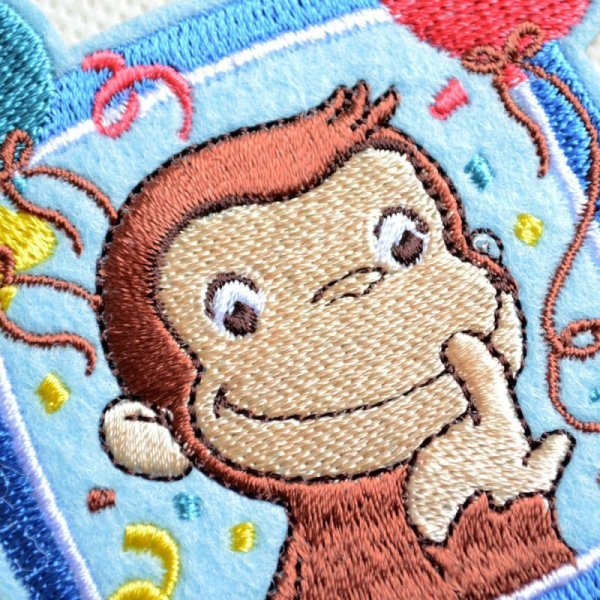 画像2: ワッペン おさるのジョージ CGTV バルーン アイロン シール おしゃれ 大人 (2)