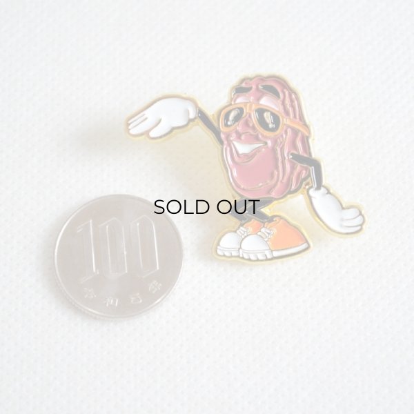 画像2: ピンバッジ カリフォルニアレーズン アメリカン (2)