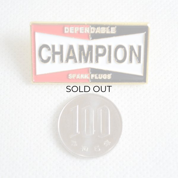 画像2: ピンバッジ チャンピオン CHAMPION アメリカン (2)