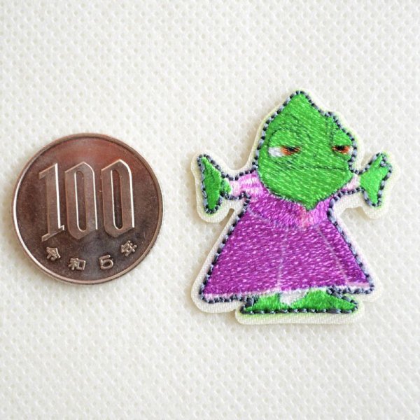 画像2: ワッペン アイロン ディズニー プリンセス 塔の上の ラプンツェル パスカル ミニ シール (2)