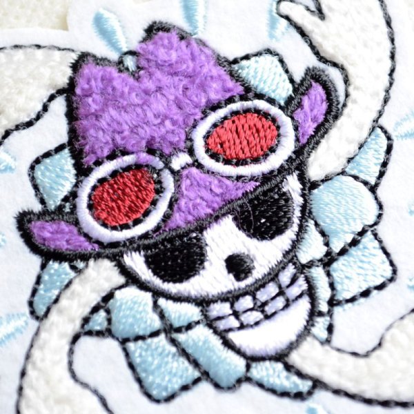 画像2: 刺繍シール ワンピース ONE PIECE ロビン サガラ  (2)