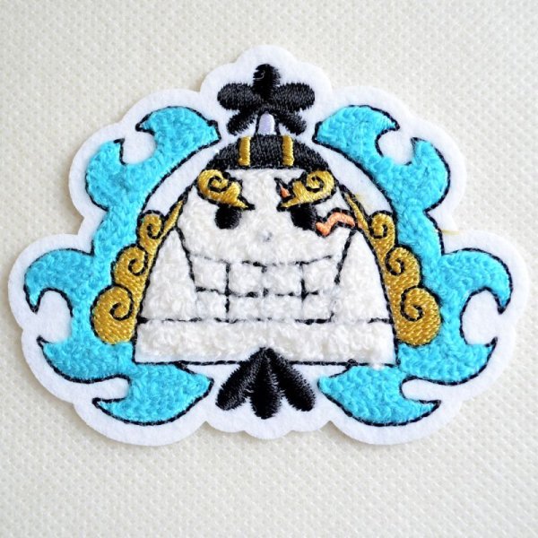 画像1: 刺繍シール ワンピース ONE PIECE ジンベエ サガラ (1)