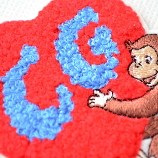 画像2: ワッペン おさるのジョージ ハート サガラ アイロン シール おしゃれ 大人 (2)