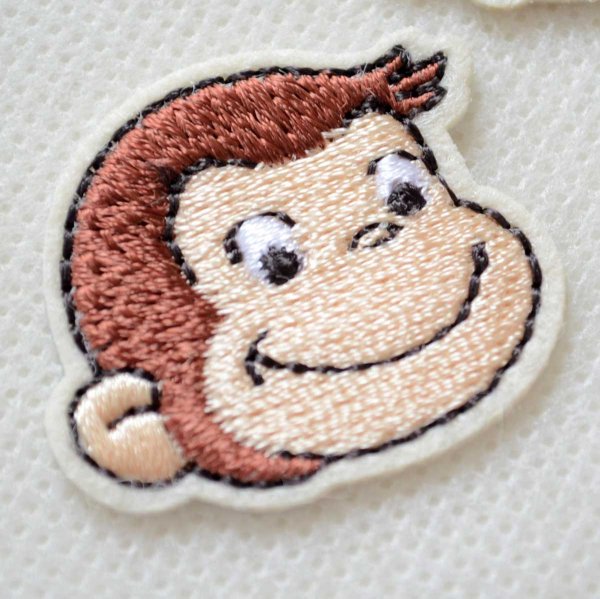 画像2: ワッペン おさるのジョージ フェイス & バナナ CGTV アイロン シール おしゃれ 大人 (2)