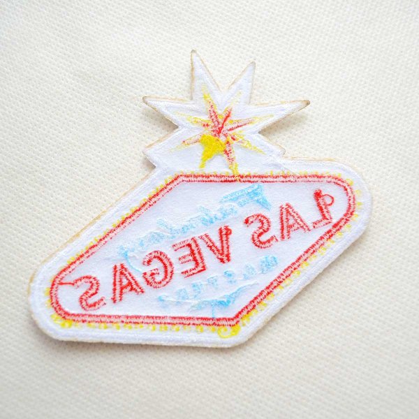 画像3: ネオンサイン風 ラスベガス 刺繍ワッペン USAモチーフ おしゃれファッションワッペン アイロン接着 (3)
