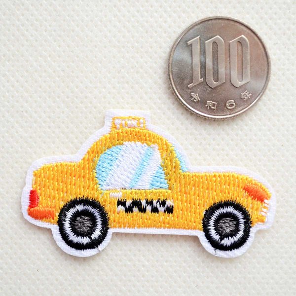 画像3: タクシー ワッペン イエローキャブ風 刺繍 エンブレム ファッション用 (3)