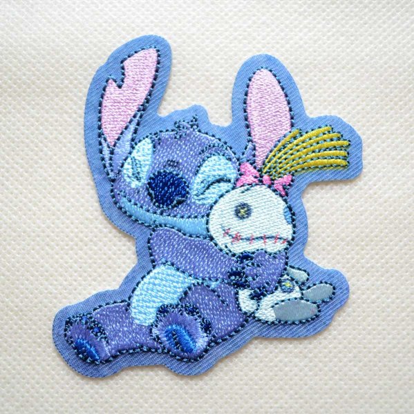 画像1: ディズニー スティッチ スクランプ 刺繍 ワッペン アップリケ アイロン接着 シール対応 手芸 ハンドメイド キャラクターグッズラ アイロン シール おしゃれ 大人 (1)