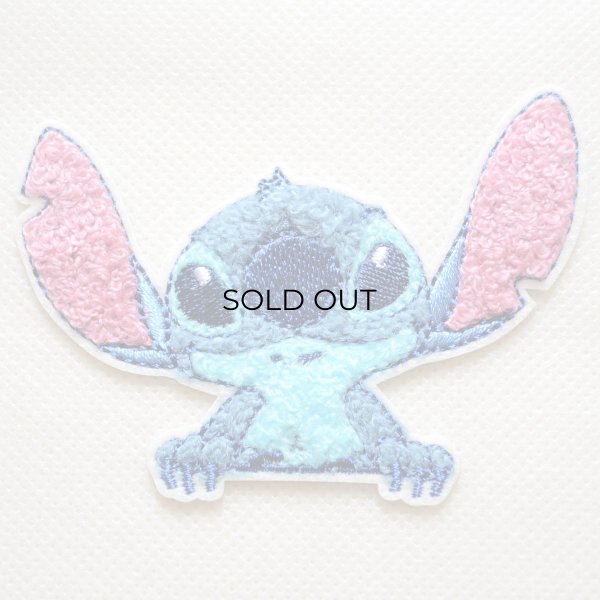 画像1: ディズニー スティッチ フェイス サガラ刺繍 ワッペン アップリケ アイロン接着 シール対応 手芸 ハンドメイド キャラクターグッズラ アイロン シール おしゃれ 大人 (1)