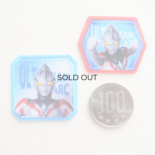 画像4: ウルトラマンアーク ワッペン シール・アイロン両用タイプ 2枚セット ウルトラヒーローシリーズ刺繍ワッペン (4)