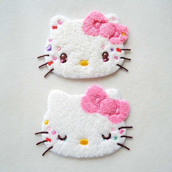 画像4: ハローキティ 50周年記念 2WAYワッペン シール・アイロン両用タイプ アップリケ サンリオ キャラクター グッズ (4)