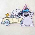 画像1: スヌーピー ワッペン 刺繍 2WAY（シール・アイロン両用） ピーナッツ オラフ ウッドストック 車 キャラクター アップリケ グッズ (1)