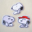 画像1: スヌーピー ワッペン 刺繍 シール・アイロン両用 2WAYワッペン（PEANUTS）3個入り アップリケ 入園 入学 準備 手作り ハンドメイド キャラクター (1)