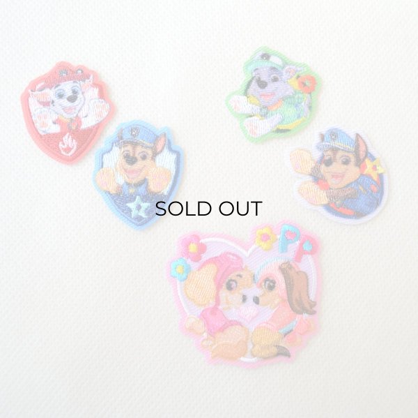 画像8: パウパトロール ワッペン アイロン シール 両用 キャラクター アップリケ 2WAY バンザイ パウパト グッズ チェイス マーシャル 入園 入学 刺繍け (8)