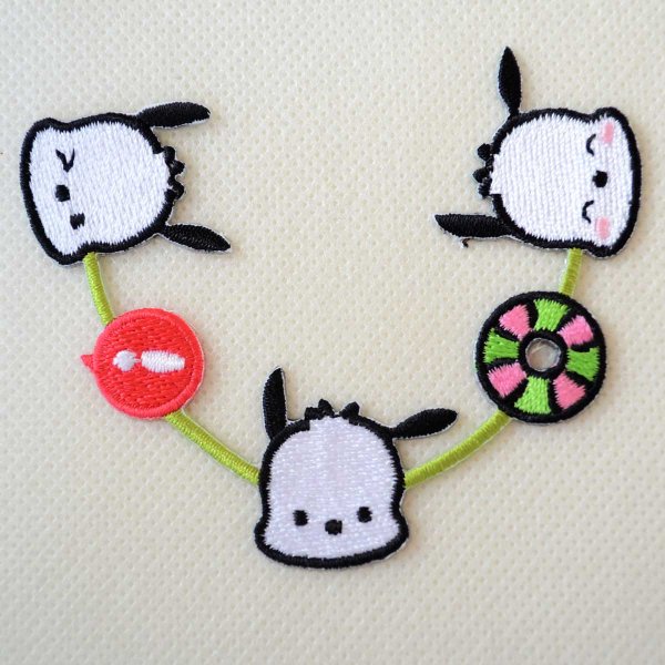 画像1: ポチャッコ ラインワッペン サンリオ キャラクター アップリケ 襟 デコ 縁取り シール アイロン 両用 2WAY 入園 入学 男の子 女の子 グッズ ぽちゃっこ (1)