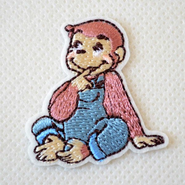 画像1: おさるのジョージ 2WAYワッペン（オーバーオール/座り）シール・アイロン両用 キャラクター アップリケ 入園 入学 グッズ (1)