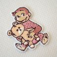 画像3: おさるのジョージ 2WAYワッペン（くまを抱っこ/ティミー）シール・アイロン両用 キャラクター アップリケ 入園 入学 グッズ (3)