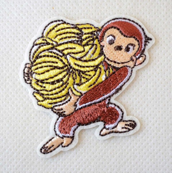 画像1: おさるのジョージ ワッペン シール アイロン 両用 2WAY アップリケ キャラクター バナナ グッズ 入園 入学 男の子 女の子 (1)