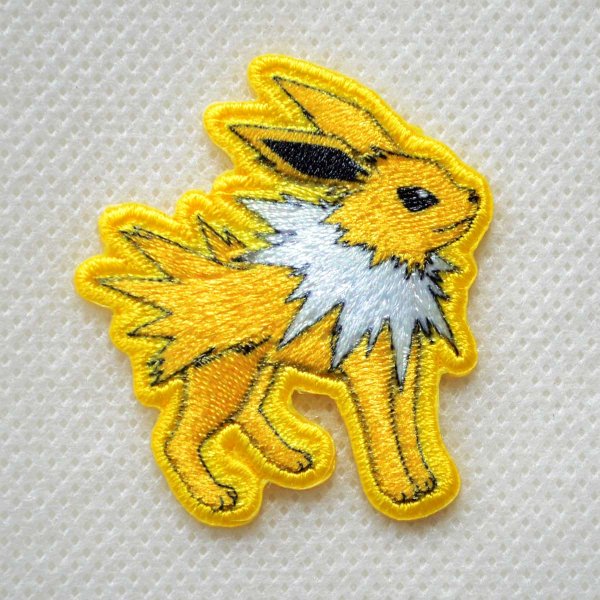 画像1: ポケットモンスター ワッペン サンダース シール・アイロン両用 稲垣服飾 ポケモン POS036 (1)