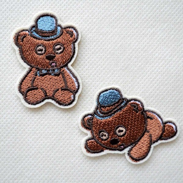 画像1: ミニオンズ ティム ワッペン 大 2個セット U01Y2901 シール アイロン 両用 2WAY キャラクター くま 刺繍 アップリケ 入園 入学 (1)