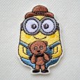 画像1: ミニオンズ ボブ ティム ワッペン 大 U01Y2903 シール アイロン 両用 2WAY キャラクター 抱っこ 刺繍 アップリケ 入園 入学 (1)