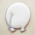 画像1: ムーミン ワッペン うさぎ お尻 うしろ姿 MOOMIN シール アイロン接着 両用 2WAY アップリケ キャラクター グッズ かわいい 手芸 (1)