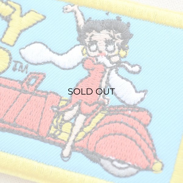 画像2: ワッペン ベティブープ Betty Boop(オープンカー) (2)